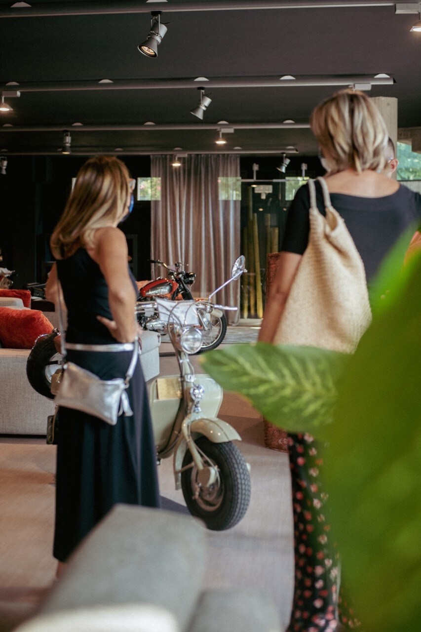 Salone del Mobile e moto d’epoca, il design si rimette in moto